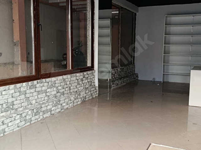 FORA EMLAKTAN KUCUKESAT AKAY CADDESİNDE KİRALİK DUKKAN - Görsel 9