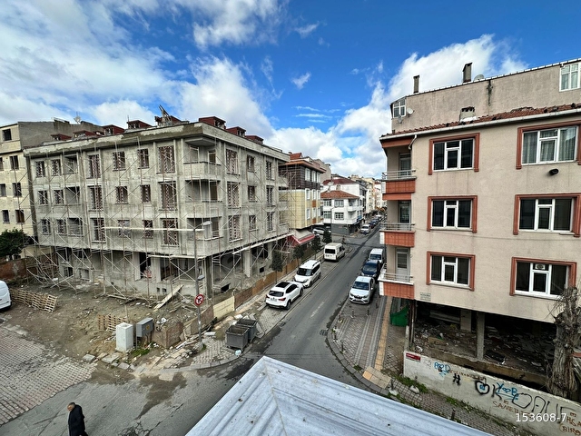 UYGUN EMLAKTAN SATILIK ARA KAT ÖN CEPHE CADDE ÜZERİ 2+1 DAİRE - Görsel 18