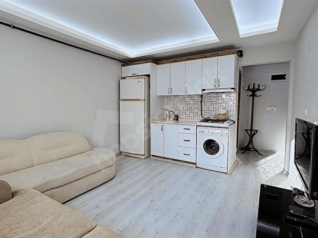 İzmir Buca Çamlıpınarda Eşyalı Bakımlı 1+1 Satılık Daire - Görsel 2