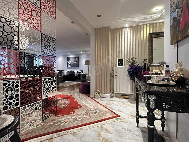 FLORYADA PERADAN VATANDAŞLIĞA UYGUN ÖZEL BAHÇELİ SATILIK DAİRE - Görsel 12