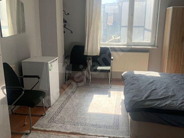 ÇARŞI MERKEZDE EŞYALI ABONELİKLERİ AÇIK DAİRE - Görsel 2