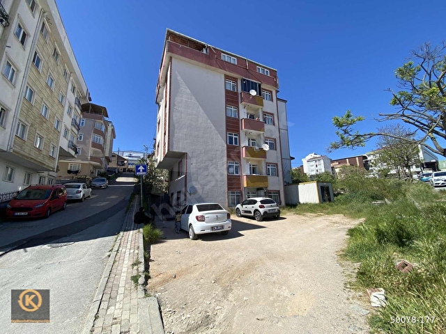 TUZLA ORTA MAH 115 M2 GENİŞ 3+1 SATILIK DAİRE