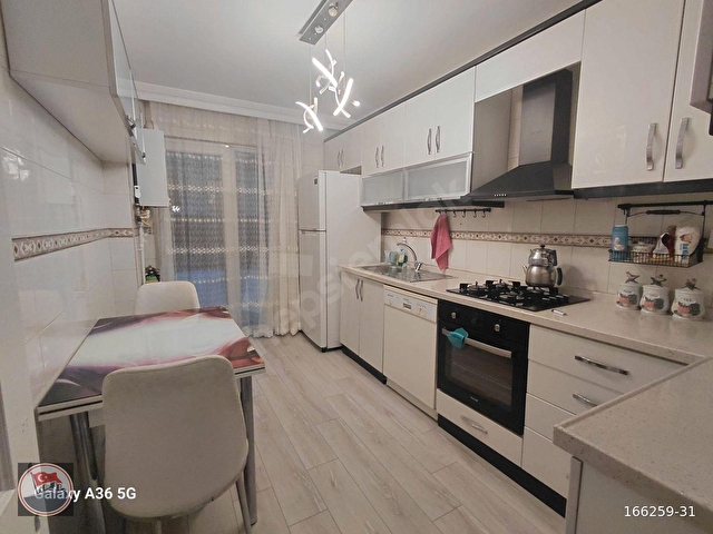 CUMHURİYET GAYRİMENKULDEN 3+1 EŞYALI KİRALIK DAİRE - Görsel 13