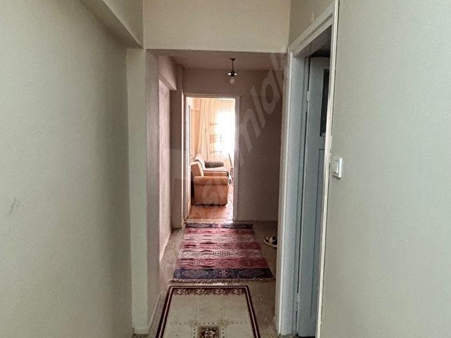 Bornova Küçükpark da 2+1 75M2 Eşyalı Kiralık Daire Klima ile ısınma - Görsel 24