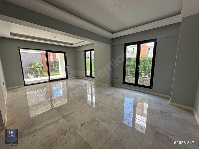 Müstakil Bahçe Isıtmalı Veranda 4+1 tripleks Lüks Yaşama başla - Görsel 26