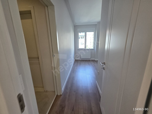 ZEYNEP CADDEYE YAKIN YENİ BİNA BALKONLU - Görsel 24