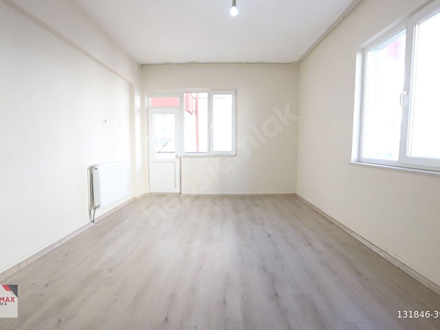 Kadir Has Caddesi Üzerinde Satılık 3+1 Daire - Görsel 8