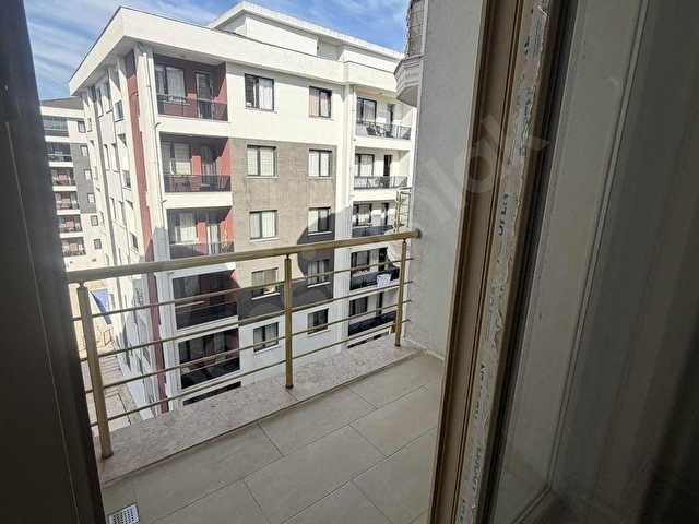 Yeni Mahalle Yorulmaz Sarayları 2+1 Kiralık Daire - Görsel 2