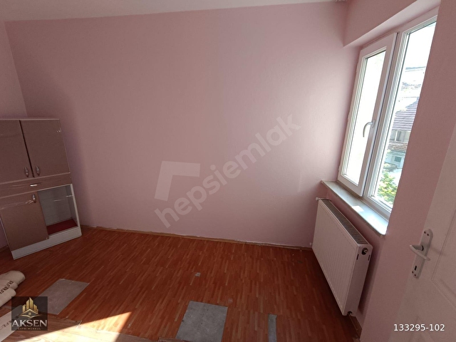 AKSENDEN MOLLAARAP EŞREFİLER CADDESİ ÜSTÜNDE ARA KAT DAİRE - Görsel 12