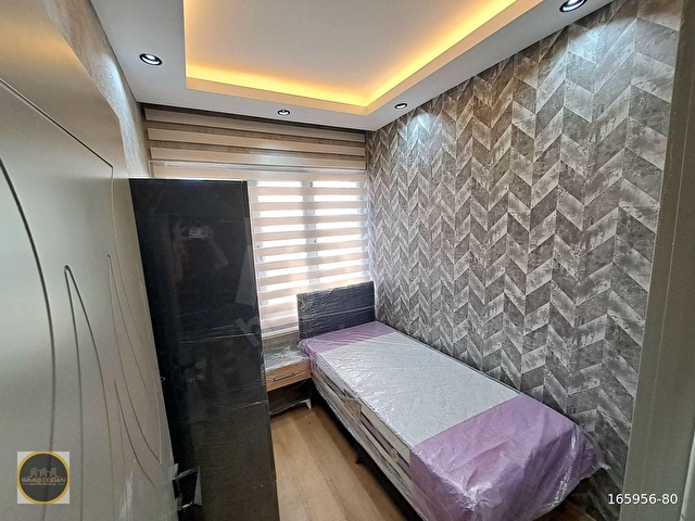 üniye yürüme mesafesinde lüx kiralık 1+1 daire - Görsel 12
