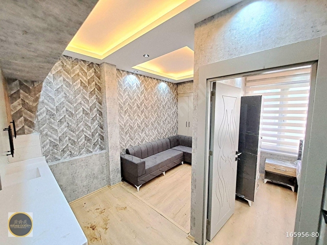 üniye yürüme mesafesinde lüx kiralık 1+1 daire - Görsel 4