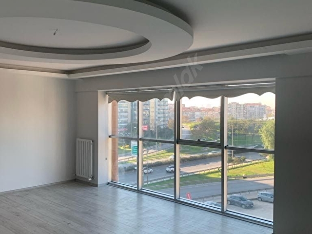 3 CEPHELİ , ÖNÜ AÇIK , FULL TADİLATLI 3+1 SATILIK DAİRE - Görsel 22