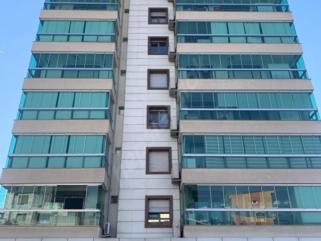 3 CEPHELİ , ÖNÜ AÇIK , FULL TADİLATLI 3+1 SATILIK DAİRE