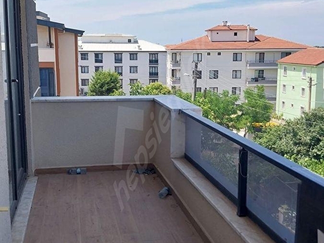 Turyapdan Çiftlikköy,Mehmet Akifde 3+1 ara kat geniş daire - Görsel 13