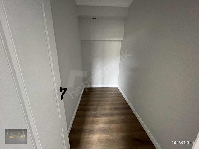 BOSNA CADDESİNDE LÜKS SİTE İÇERİSİNDE 4+1 TERS DUBLEKS - Görsel 21