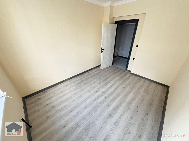 ESTERGON CAD.PARALELİ SIFIR ARA KAT İSKANLI %90 KREDİ İMKANI 3+1 - Görsel 16