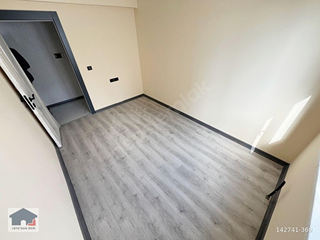 ESTERGON CAD.PARALELİ SIFIR ARA KAT İSKANLI %90 KREDİ İMKANI 3+1 - Görsel 23