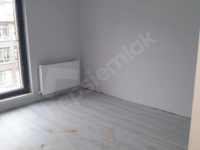 K.ESAT B.DERESİNDE 0 YENİ BİNADA 3+1,100m2 Ön ve 2 Yan Güney Cepheli ,ESAT CADDESİNE ,T.HİLMİYE  400 - Görsel 5