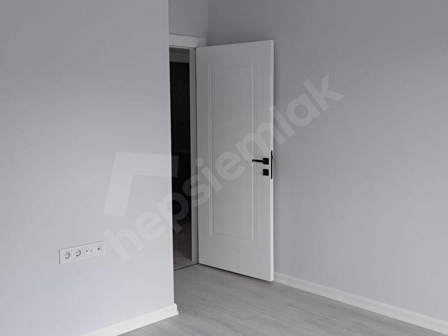K.ESAT B.DERESİNDE 0 YENİ BİNADA 3+1,100m2 Ön ve 2 Yan Güney Cepheli ,ESAT CADDESİNE ,T.HİLMİYE  400 - Görsel 10
