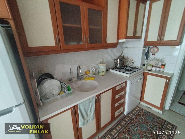 VOLKAN EMLAKTAN ÇAMKIRANDA SAKARYA CAD. CEPHELİ DAİRE - Görsel 5
