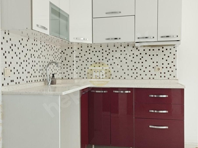 HBden 1+1 Kiralık,Orta Mah Doğu Gazi Bulvarına Yakın,Eşyasız - Görsel 9