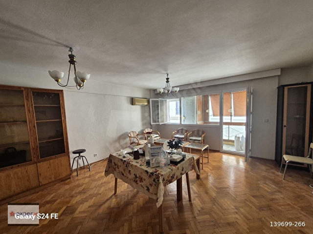 Alsancak merkezde kiralık 3+1 daire