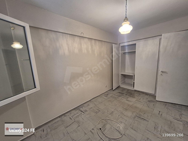 Alsancak merkezde kiralık 3+1 daire - Görsel 17