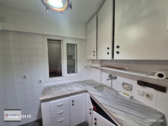 Alsancak merkezde kiralık 3+1 daire - Görsel 9