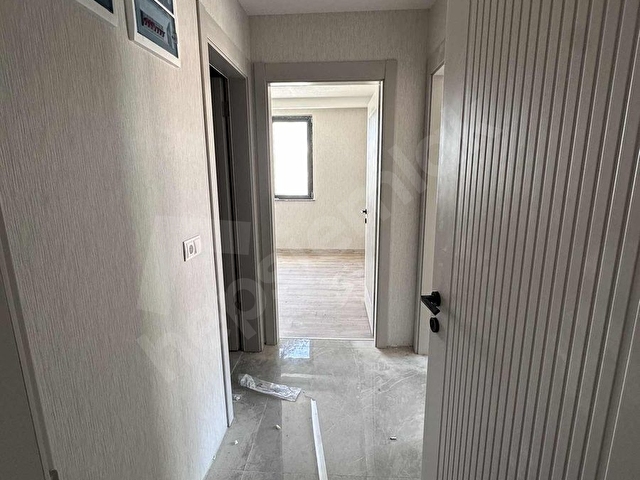 M.AKİF MAHALLESİ ARA KAT 2+1 LÜKS GENİŞ DAİRE ! - Görsel 7