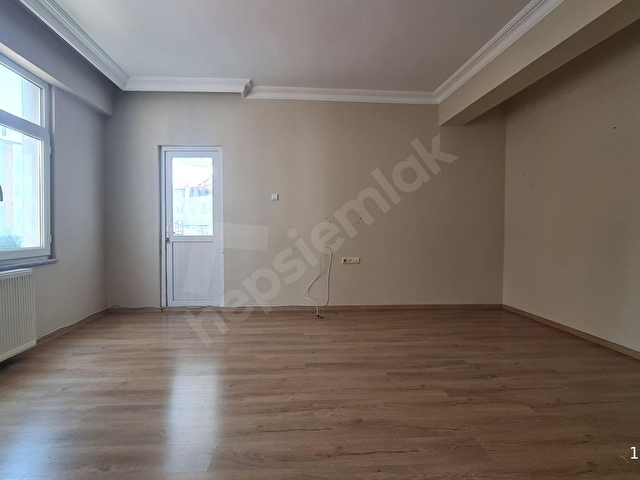 SAHİL YOLUNA VE ELEKÇİ IRMAĞINA YÜRÜME MESAFESİNDE KİRALIK 3+1 - Görsel 19