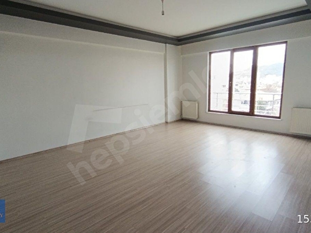 BAĞDAT CADDESİ ÜZERİ HOBİ BAHCELİ GENİŞ 3+1 SATILIK DAİRE - Görsel 2