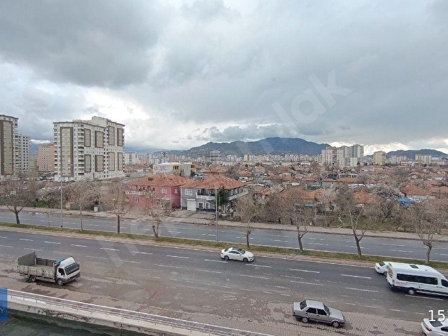 BAĞDAT CADDESİ ÜZERİ HOBİ BAHCELİ GENİŞ 3+1 SATILIK DAİRE - Görsel 4