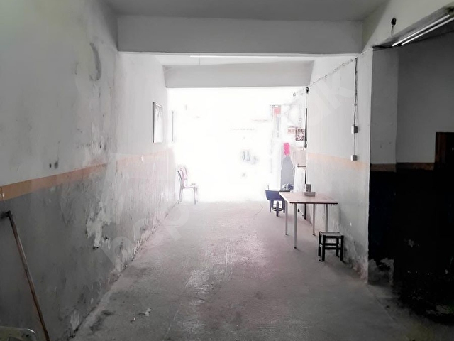 BAYRAMPAŞA ALTINTEPSİDE 120 m² KİRALIK DÜKKAN !