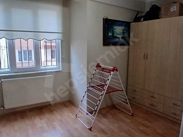 ÖMERAĞA MAH.  TURGUT REİS CADDESİNDE  SATILIK BAKIMLI 3+1 DAİRE  05075610496 - Görsel 8