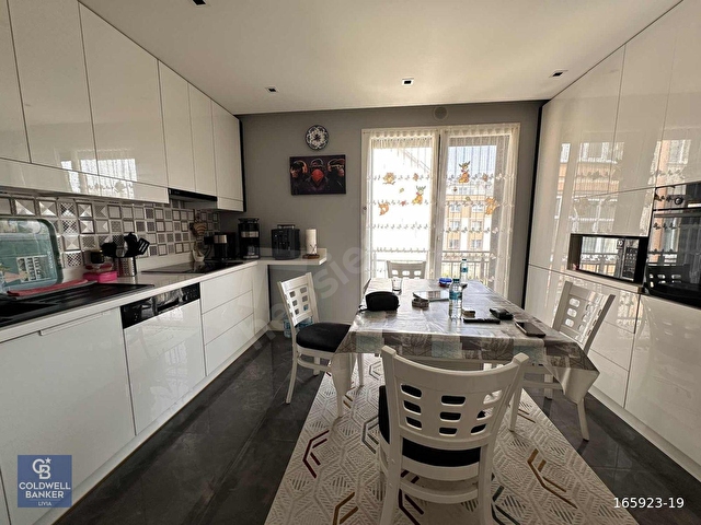 BÜYÜKÇEKMECE LİV SİTESİNDE 3+2 DUBLEKS SATILIK DAİRE !! - Görsel 8