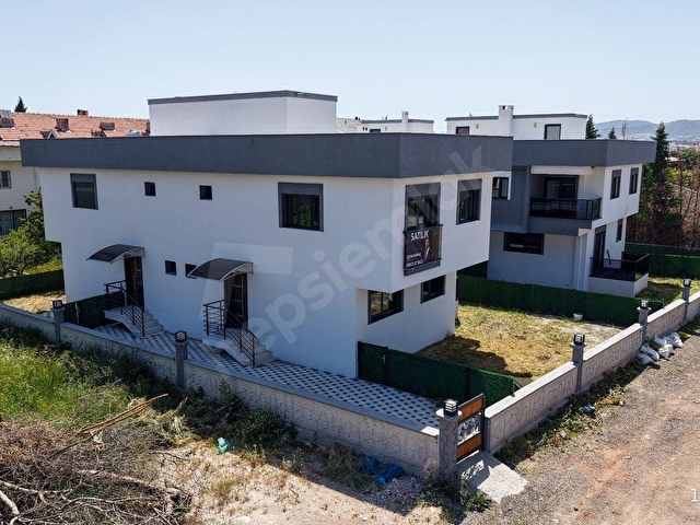 İZMİR ÇANDARLI MERKEZDE 3+1 AÇIK TARAS GENİŞ MÜSTAKİL İKİZ VİLLA - Görsel 2