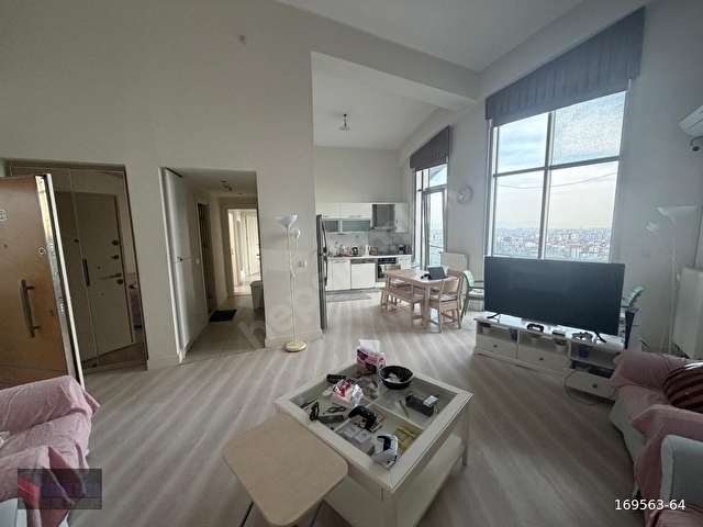 BATIŞEHİR HİRADAN SATILIK 2+1 GENİŞ TEMİZ LOFT DAİRE