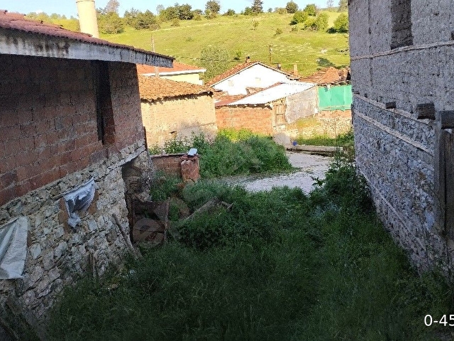 Kütahya Sahibinden Müstakil Köy Evi - Görsel 12