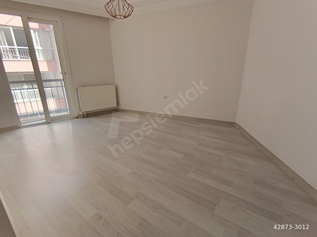 RENDEN KARŞIYAKA YALI MAH. İÇİ FUL YAPILI 3+1 SATILIK DAİRE - Görsel 10