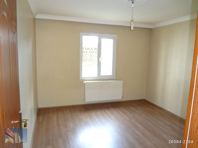 Karsiyaka Elit Sitesinde Kiralik Dogalgazli 3 1 125m2 Daire 26584 2184 Hurriyet Emlak