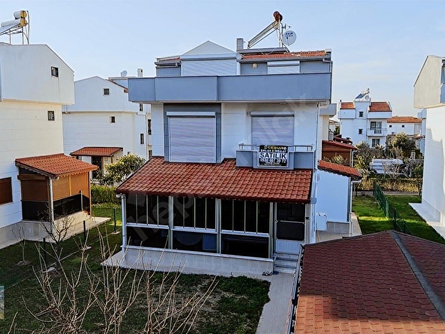DİKİLİ SALİHLER NOVA GARDEN SİTESİNDE MÜSTAKİL LÜKS VİLLA - Görsel 8