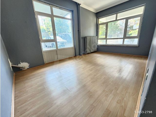 A.AYRANCI ALİDEDE SOKAK TA 3+1 125M2 1.KAT ÖNCEPHE BAKIMLI BALKONLU OTOPARKLI TBMM-TUNALI HİL YAKINI - Görsel 5