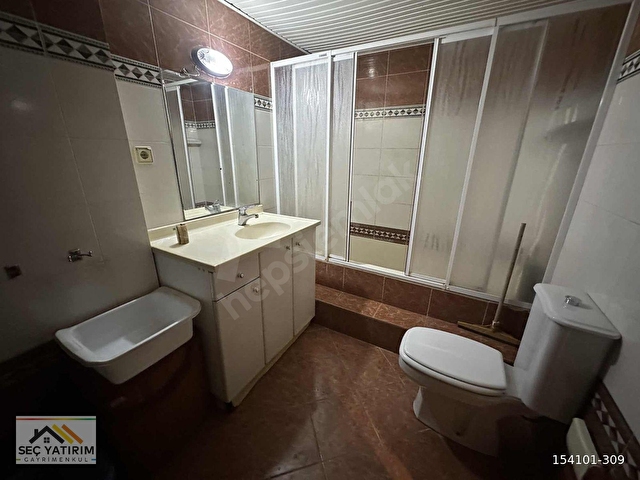 SEÇ YATIRIMDAN FENER CADDESİNDE KİRALIK FULL EŞYALI 4+1 DAİRE - Görsel 16