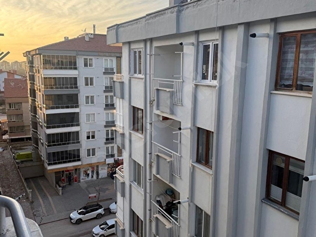 Er gayrimenkulden kiralık cadde üzerinde şehir merkezi kiralık 3 -+1 daire - Görsel 9