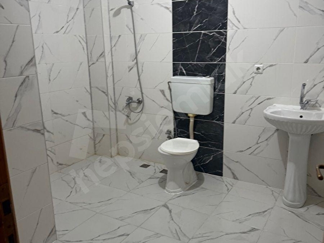 Er gayrimenkulden kiralık cadde üzerinde şehir merkezi kiralık 3 -+1 daire - Görsel 15