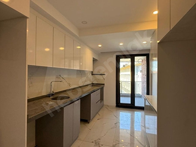 ERDAŞ İNŞAATTAN BUTİK SİTEDE SATILIK 2+1 SIFIR PROJE - Görsel 5