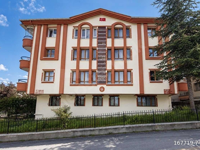 MUTLU AİLE YAŞAM MERKEZİNE KOMŞU MERKEZİ KONUMDA SATILIK 3+1