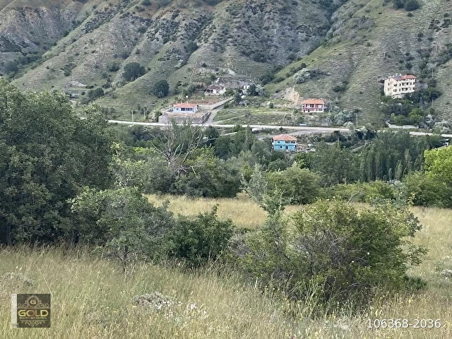 TEBERİKTE AYDOST BESİ ÇİFTLİĞİNE YOLA CEPHELİ 6800 METRE HİSSE - Görsel 23