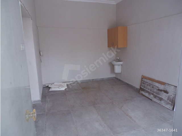 NENEHATUNDA,CADDE ÜZERİNDE TEKEL KİRACILI,14 M2 DÜKKAN - Görsel 3