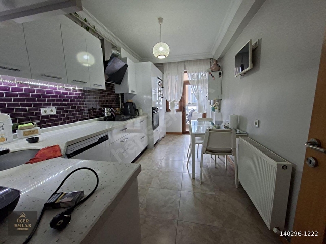 ÜÇER EMLAK LÜLEBURGAZ İSTİKLAL MAH. SİTE İÇİ 3+1 SATILIK DAİRE - Görsel 3